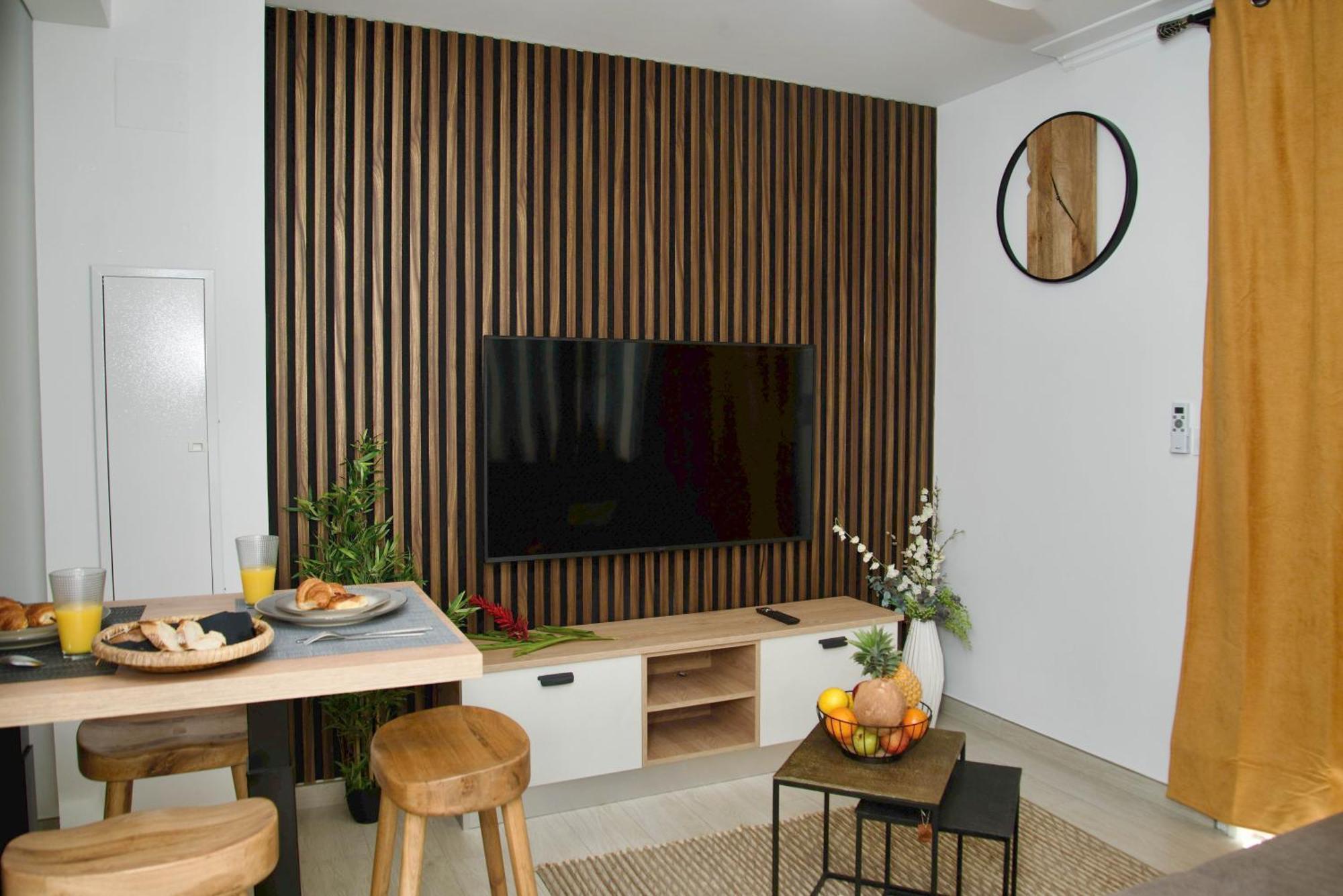 Chez Nathalie Et Jean Hugues Apartment Le Onzieme Luaran gambar