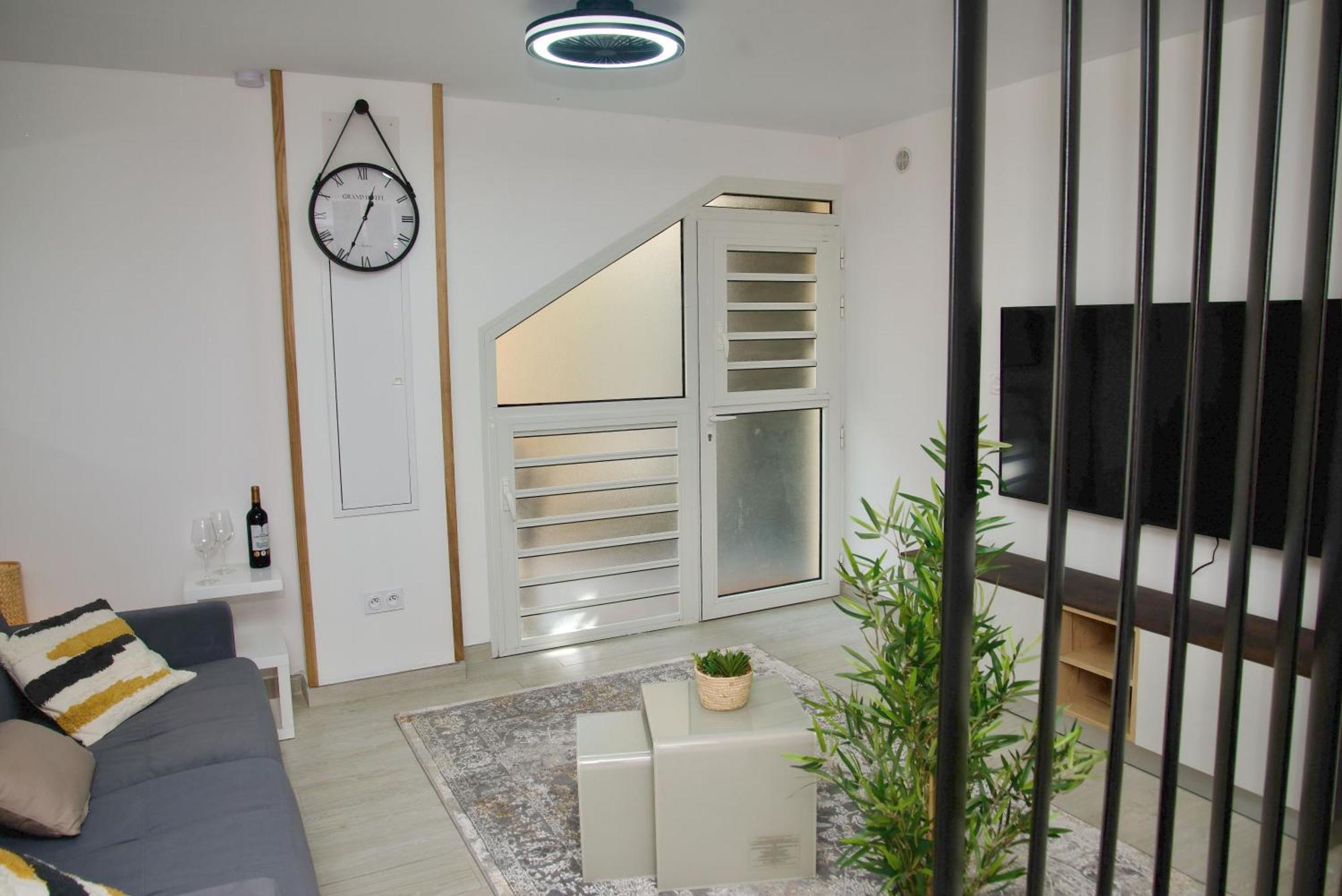 Chez Nathalie Et Jean Hugues Apartment Le Onzieme Luaran gambar
