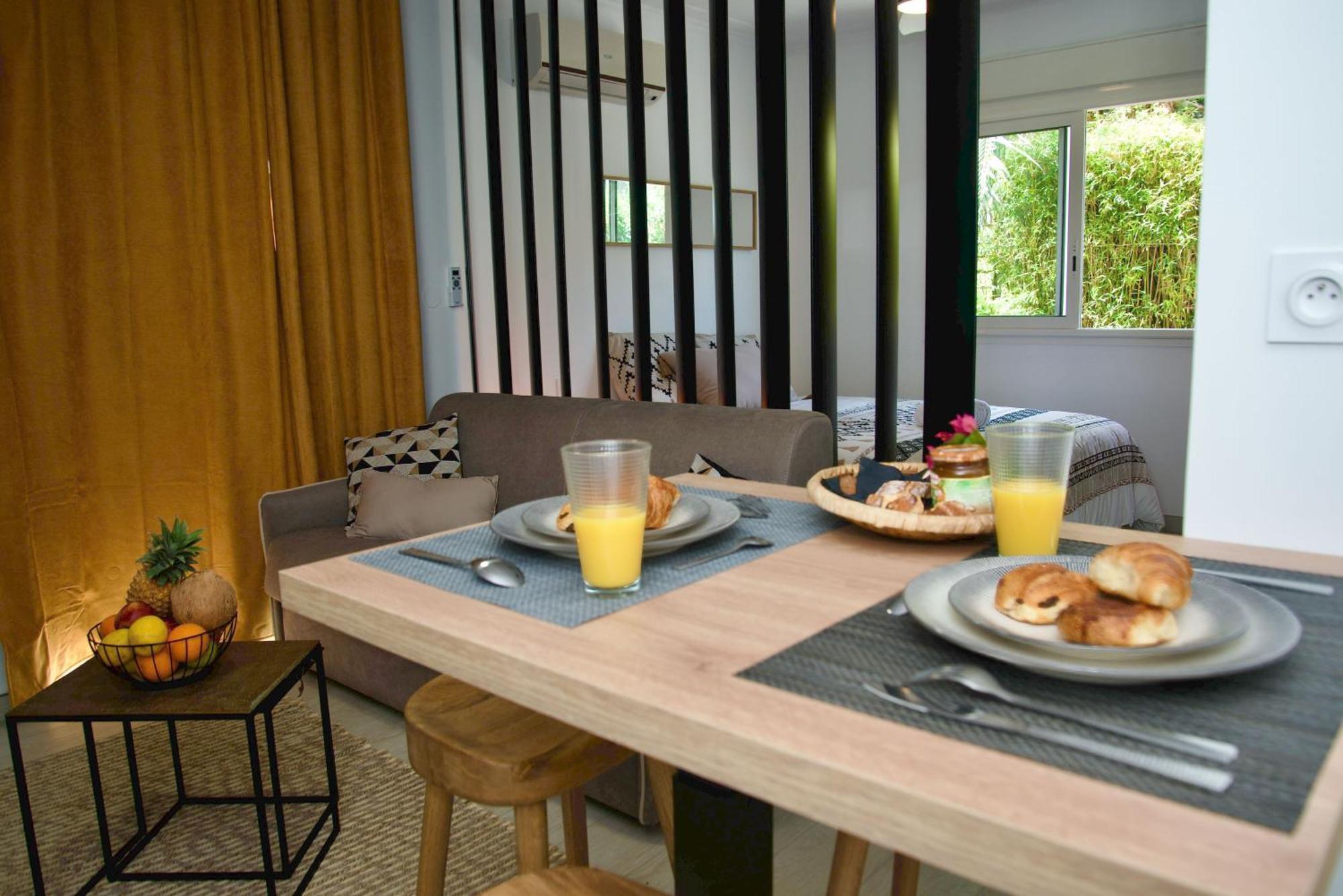 Chez Nathalie Et Jean Hugues Apartment Le Onzieme Luaran gambar